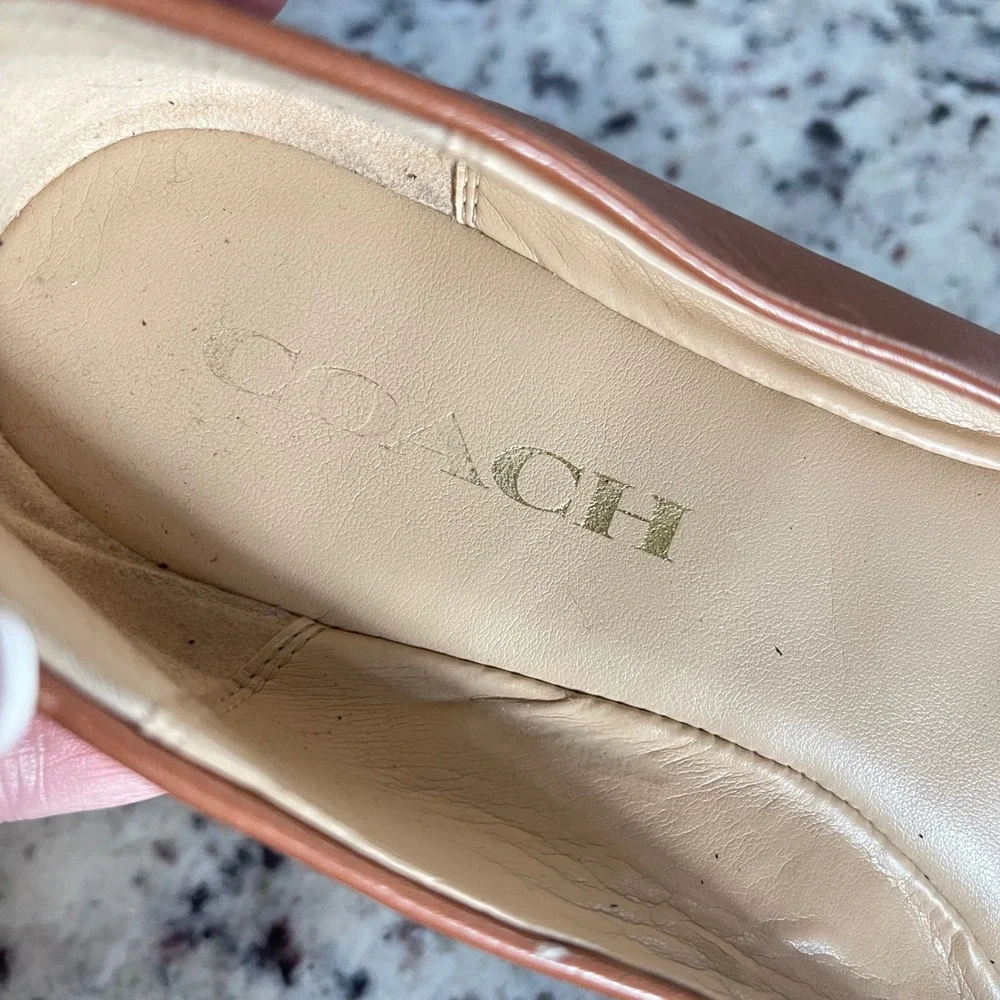 Coach Ballet Flats Womens 8 Tan Black Cap Toe Leather Classic Logo Plaque Shoes